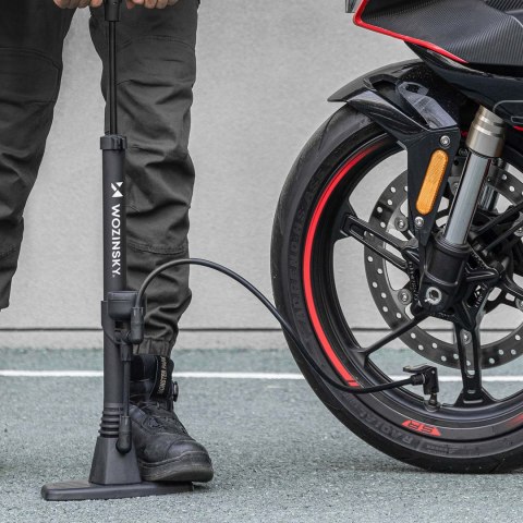 Pompka rowerowa podłogowa z manometrem 160 PSI 11 bar - czarna