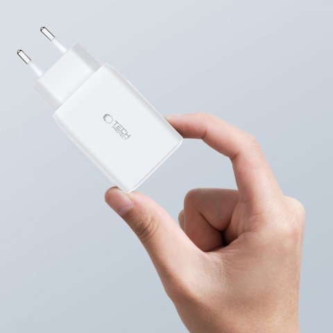 Ładowarka sieciowa USB-C USB-A C65W PD 65W QC - biała