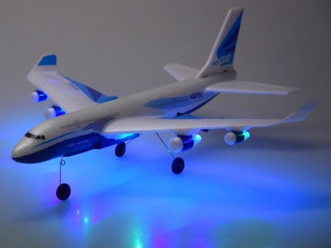 Samolot Duży Pasażerski Samolot z Pianki EPP z LED i Ładowaniem USB RC0722